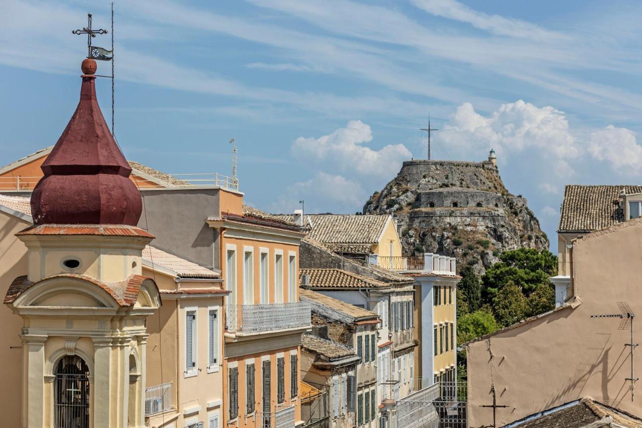 Pentanemi Loft, Corfu Old Town Apartment